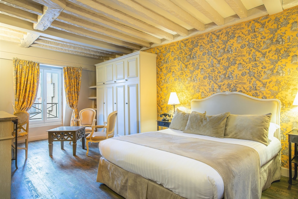 Quadruple Suite del hotel Des Ducs Danjou. Foto 3