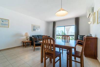 Apartamento Superior de 2 dormitorios del hotel Clube Vilarosa. Foto 2