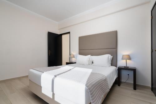 Apartamento Superior de 3 dormitorios del hotel Clube Vilarosa. Foto 14