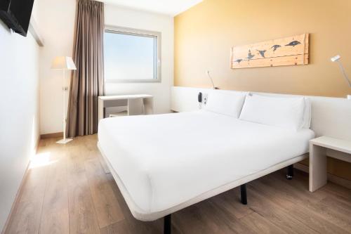 Habitación Doble del hotel B&B Barcelona Viladecans