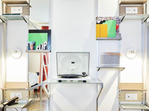 Habitación cuádruple del hotel French Theory. Foto 1