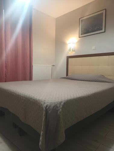 Habitación Individual del hotel Hotel De Lorraine. Foto 1