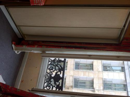Double Room with Shower with shared toilets del hotel Des Arts. Foto 7