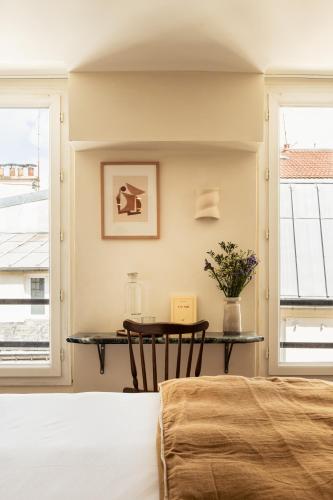 Habitación Doble Pequeña del hotel de la Gaîté. Foto 9
