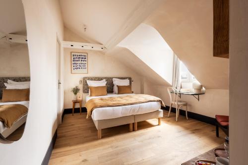 Habitación Triple de lujo del hotel de la Gaîté