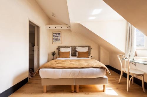 Habitación Triple de lujo del hotel de la Gaîté. Foto 9
