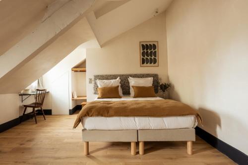 Habitación Triple de lujo del hotel de la Gaîté. Foto 13