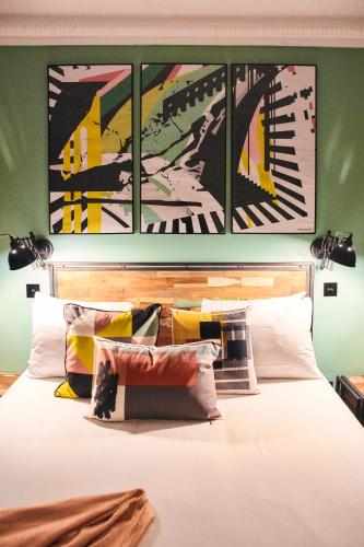 Habitación Superior del hotel Madrigal. Foto 2