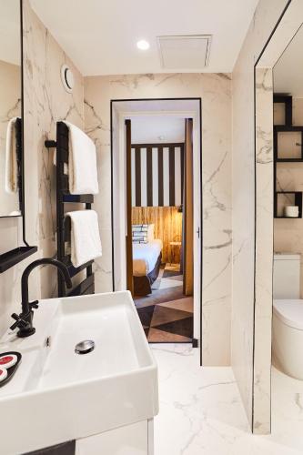 Classic Room with air conditioning del hotel Madrigal