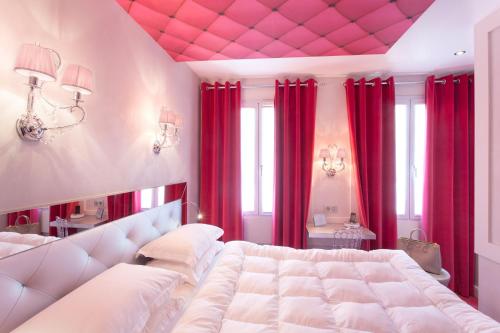Habitación Doble Clásica del hotel Le Petit Madeleine Hotel. Foto 2