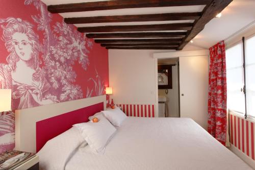 Habitación Doble Clásica del hotel Le Petit Madeleine Hotel. Foto 5