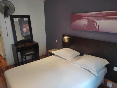 Habitación Doble del hotel Luxelthe. Foto 12