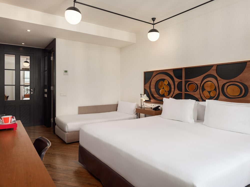Classic Superior del hotel H10 Metropolitan. Foto 3