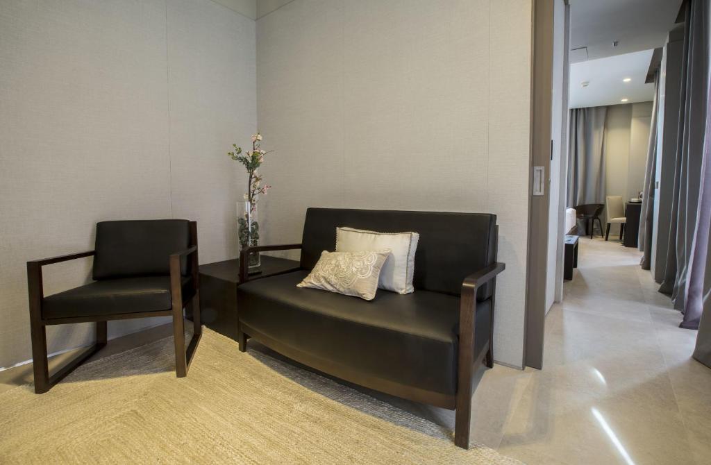 Habitación doble Superior del hotel Vincci Mercat. Foto 8