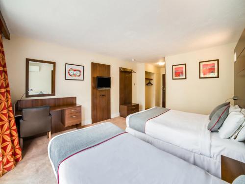 Habitación Triple Deluxe del hotel Oyo The Bridge House