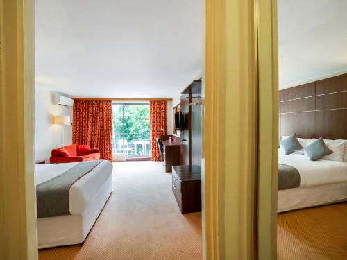 Standard family of 5 room del hotel Oyo The Bridge House. Foto 7