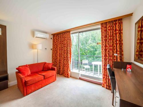 Standard family of 5 room del hotel Oyo The Bridge House. Foto 8