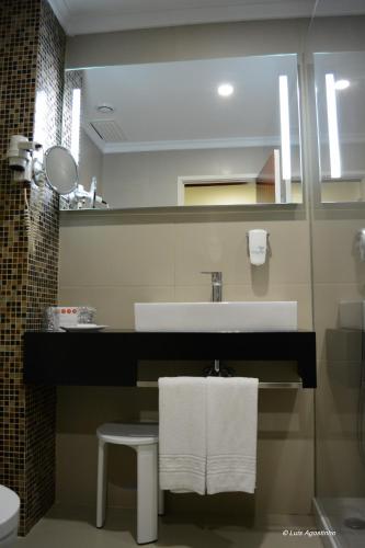 Habitación Doble - Paquete romántico del hotel D. Luís. Foto 3