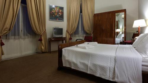 Habitación Romántica del hotel Astoria. Foto 6