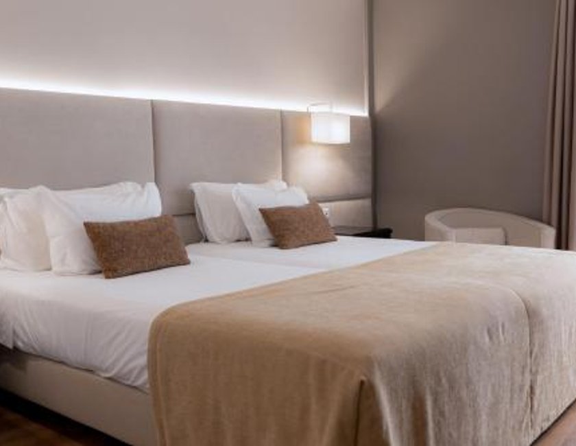 Habitación Doble Estándar - 2 camas del hotel Covilha Dona Maria Affiliated By Melia. Foto 1