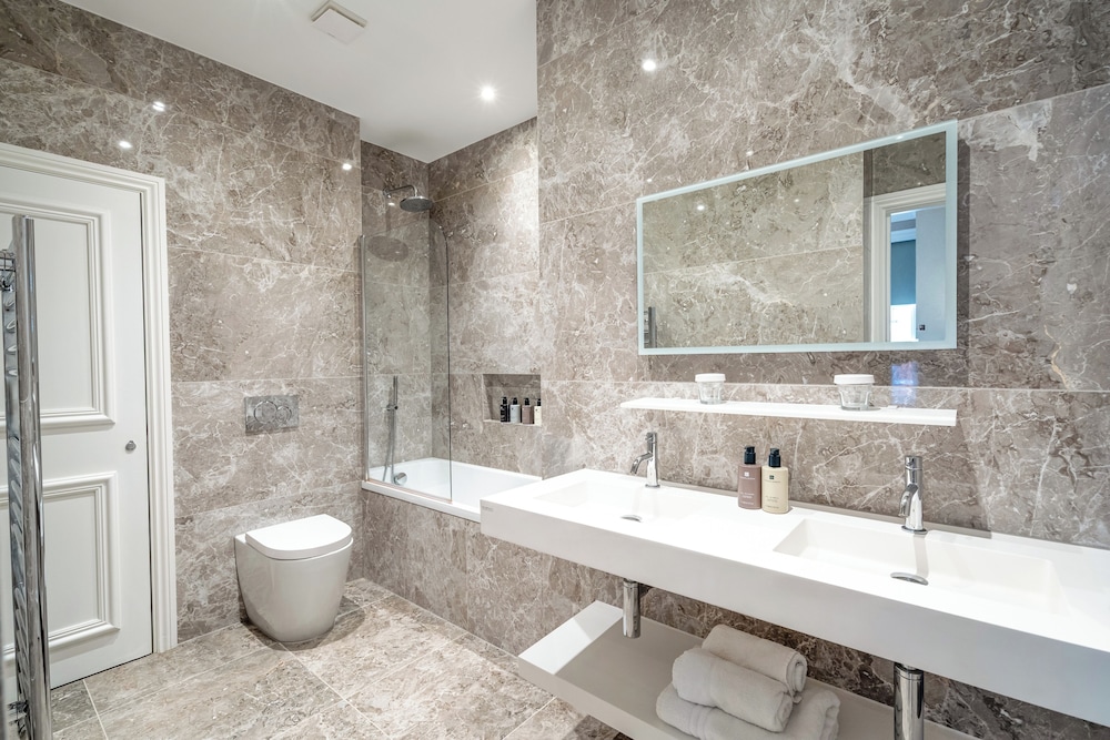 Apartamento, 3 habitaciones, 3 baños del hotel No 1 The Mansion Apartments By Mansley. Foto 35