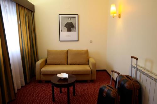Habitación Triple del hotel Sao Jose. Foto 4