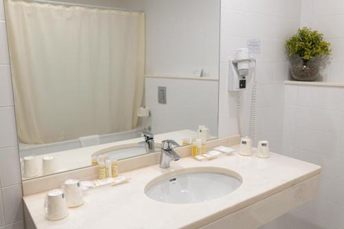 Habitación Triple del hotel Sao Jose. Foto 8