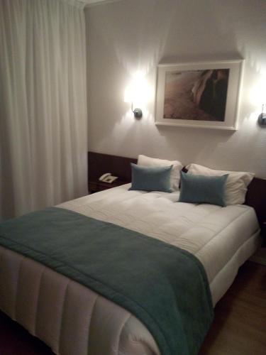 Habitación Doble Básica del hotel Costa De Prata 2 and Spa. Foto 7