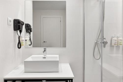 Habitación Triple del hotel B&B Barcelona Sant Cugat