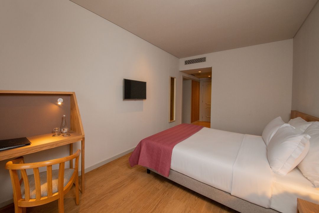 Habitación individual del hotel Montebelo Príncipe Perfeito Viseu Garden. Foto 3