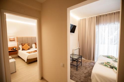 Habitación Cuádruple del hotel Lido. Foto 1