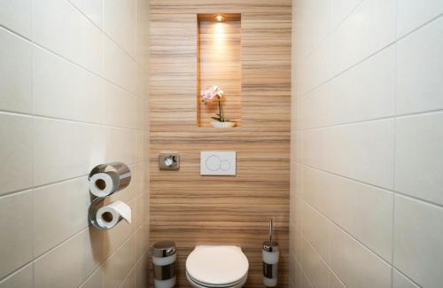 Habitación Doble Confort - 2 camas del hotel Leonardo Vienna Hauptbahnhof