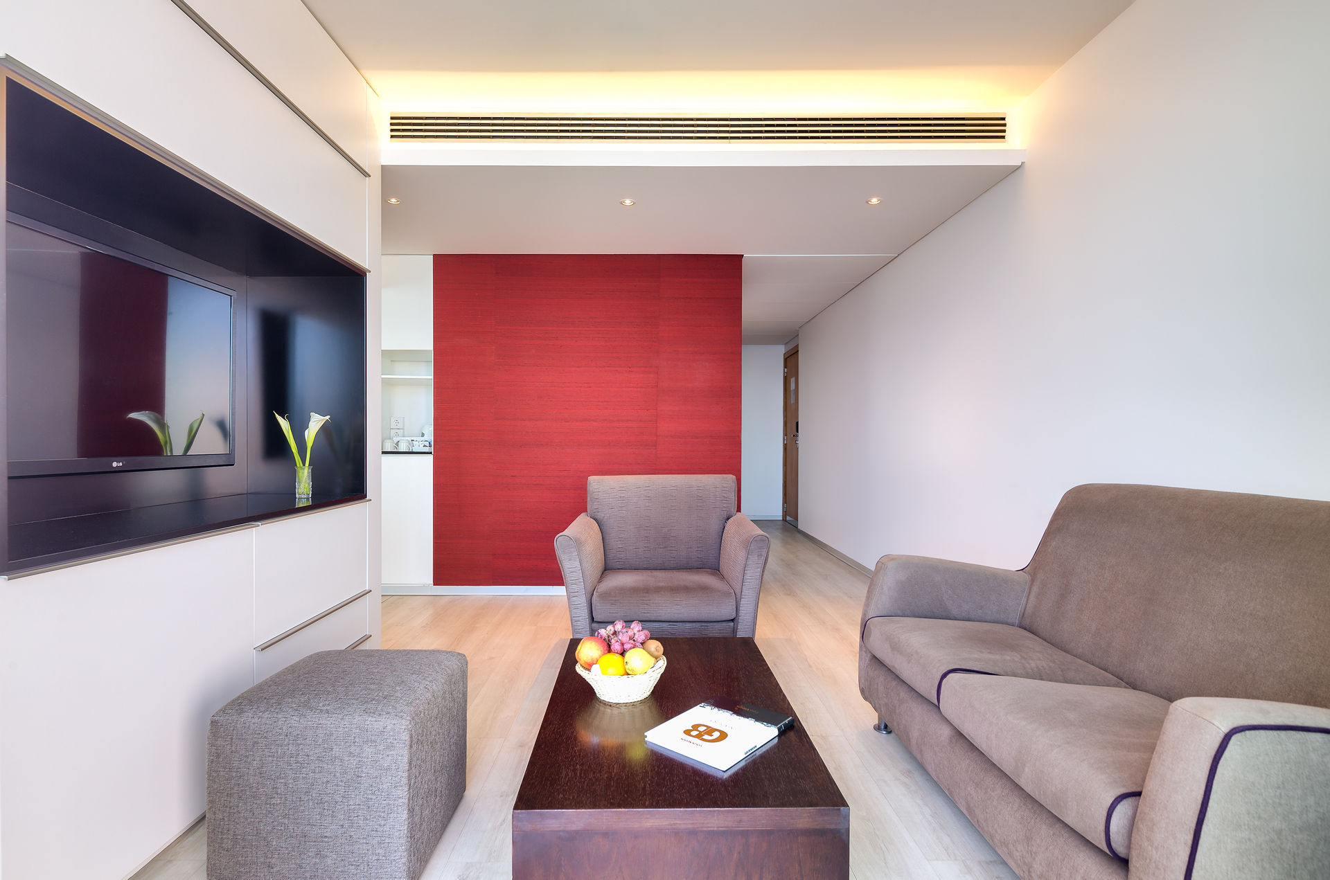 Suite Superior Vistas al mar del hotel The Views Monumental. Foto 3