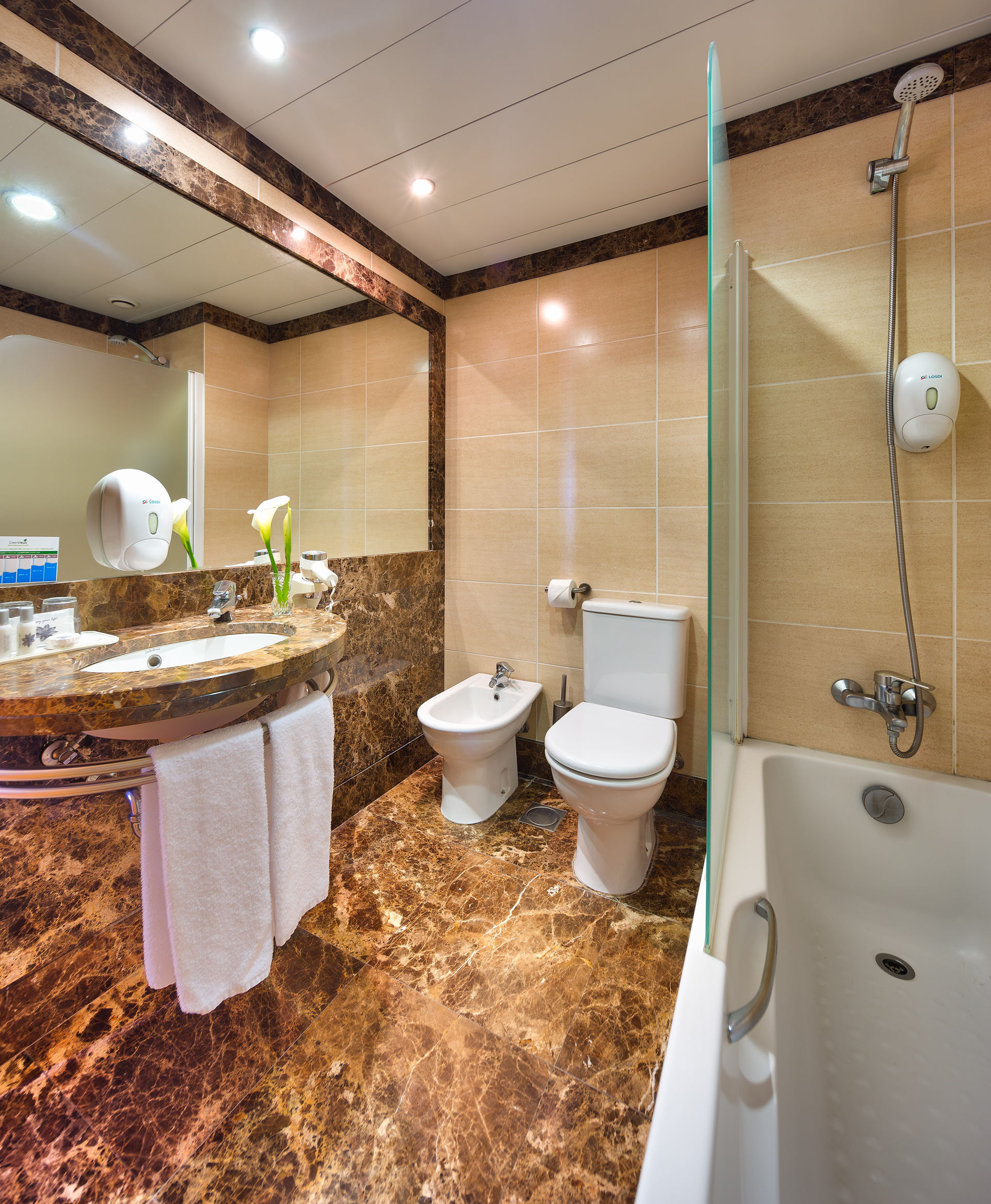 Estudio del hotel The Views Monumental. Foto 5