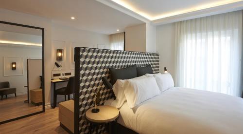 Junior suite del hotel Serras Barcelona. Foto 5