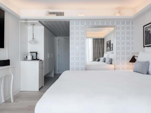 Superior Room, 1 king - size bed, balcony with ocean view del hotel Bel Oléron Thalasso & Spa - MGallery Collection. Foto 9