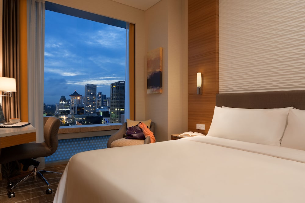Habitación superior, 1 cama de matrimonio grande, vistas a la ciudad del hotel Jen Singapore Orchardgateway By Shangri-la