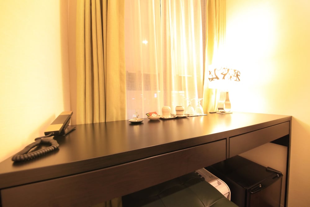 Habitación Deluxe Twin, no fumadores (2 camas dobles) del hotel Centurion Ikebukuro. Foto 1