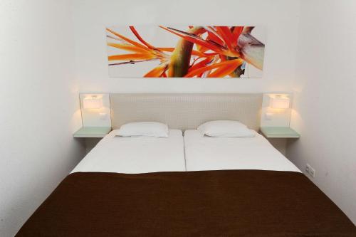 Habitación Doble del hotel Dorisol Estrelicia. Foto 6
