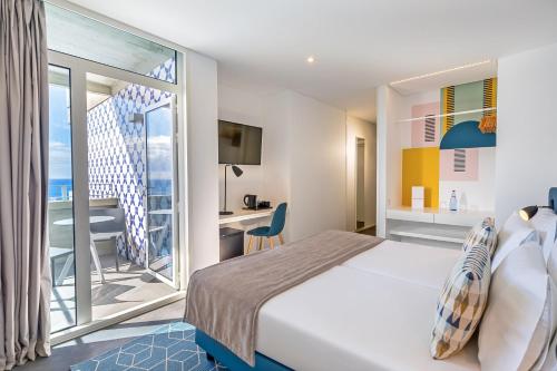 Habitación Doble con vistas al mar - 1 o 2 camas del hotel Allegro Madeira - Adults Only - Member Of Barceló Group. Foto 7