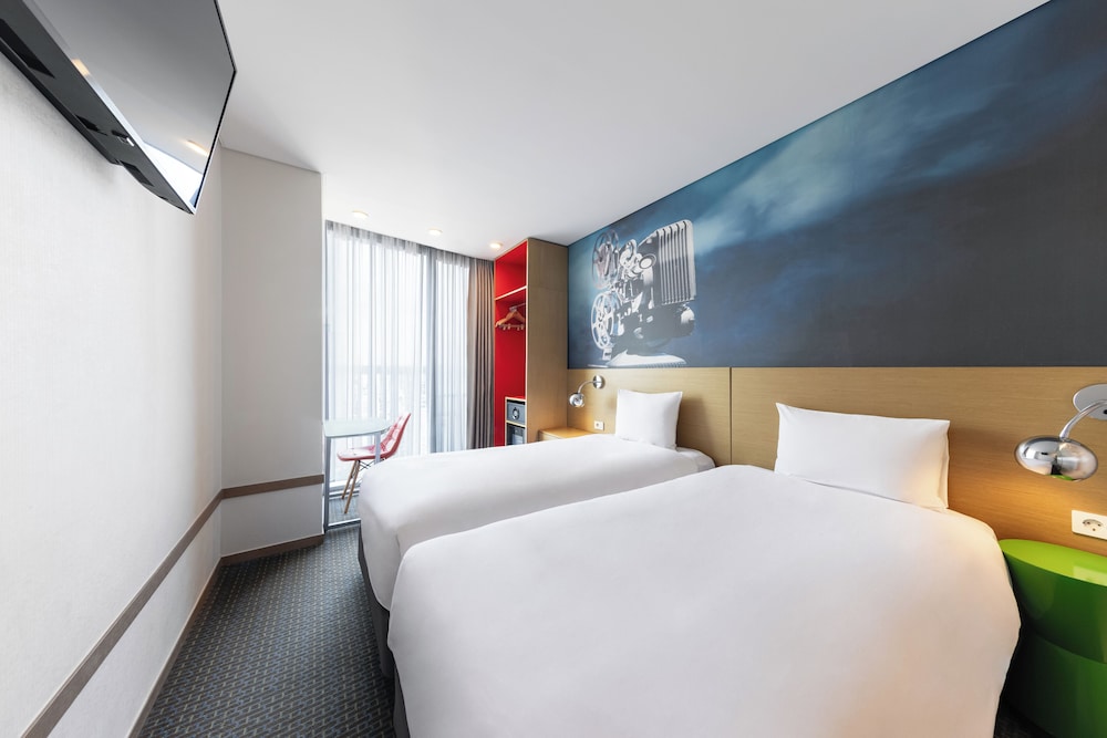 Estándar 2 camas individuales del hotel Ibis Styles Ambassador Seoul Myeongdong. Foto 2