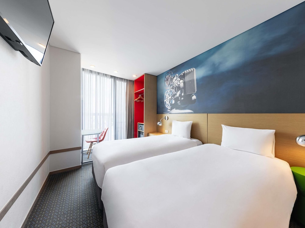 Estándar 2 camas individuales del hotel Ibis Styles Ambassador Seoul Myeongdong. Foto 5