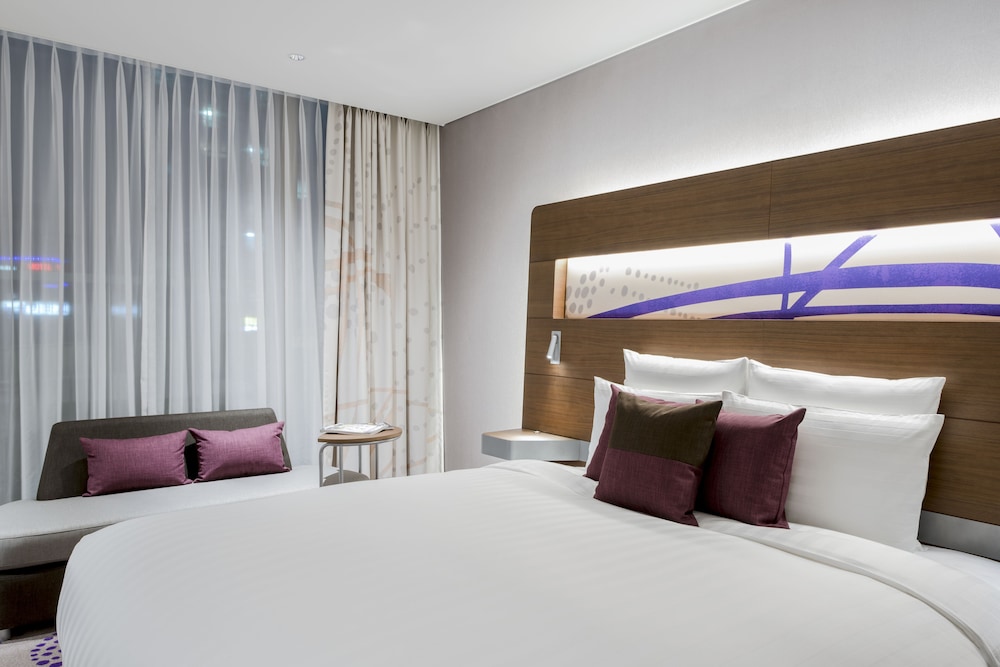 Habitación Superior con 1 Cama King del hotel Novotel Ambassador Suwon