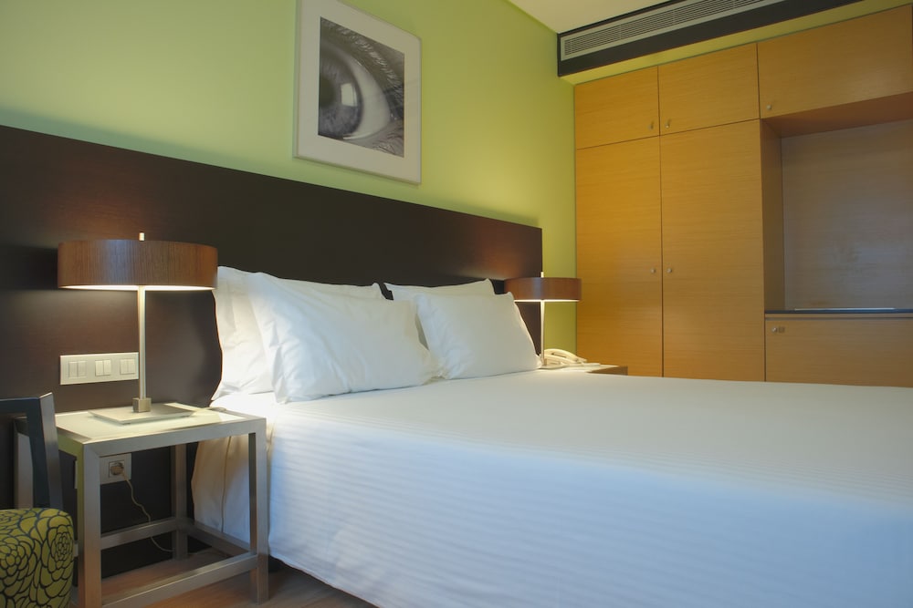 Habitación Doble Superior del hotel Sana Capitol. Foto 3
