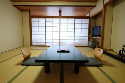 Habitación de estilo japonés del hotel Miyajima Makoto. Foto 6