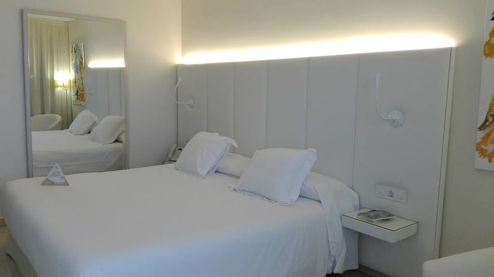 Habitación individual del hotel On Hotels Oceanfront - Adults Only. Foto 2