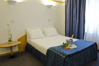 Estudio del hotel Vip Executive Eden. Foto 1