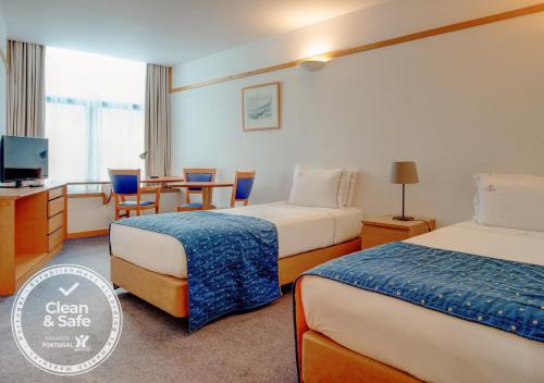 Estudio del hotel Vip Executive Eden. Foto 4