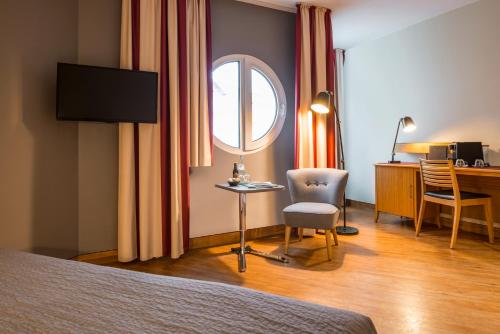 Habitación Doble Privilege con cama supletoria del hotel Mercure Hotel Berlin Zentrum. Foto 7