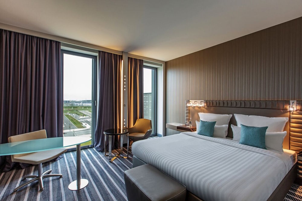 Suite Junior del hotel Steigenberger Airport Hotel Berlin